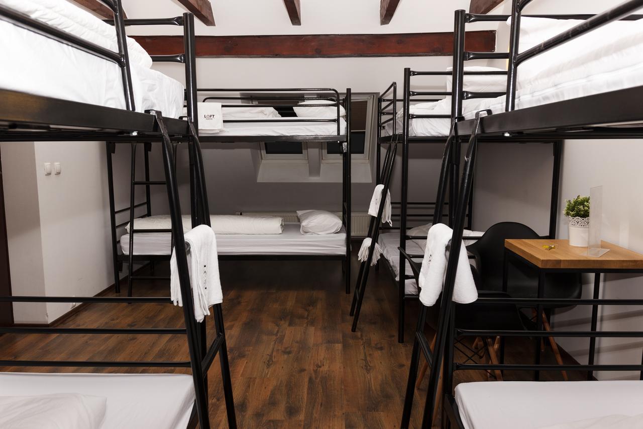 Hostel Loft Airport *